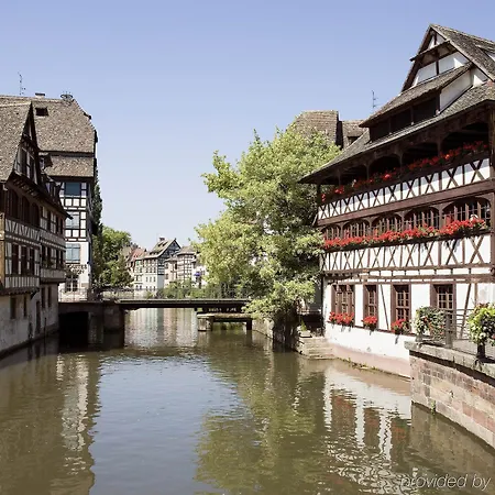 酒店 斯特拉斯堡小法国宜必思尚品酒店