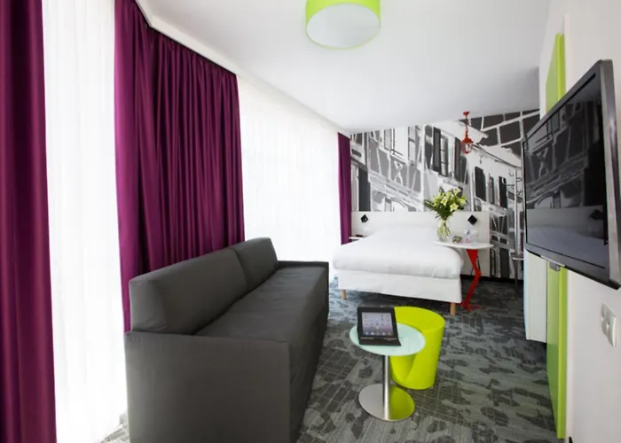 Ibis Styles Centre Petite France Hotel 3*